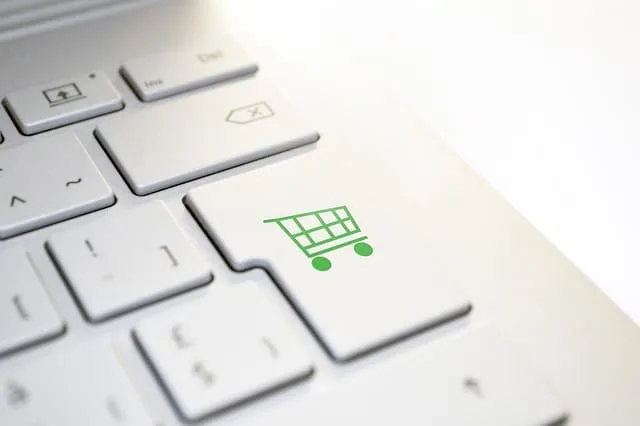 Clavier avec touche panier